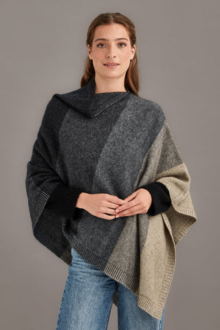 Ombre Poncho