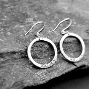 aroha love circle earrings silver - ecowool