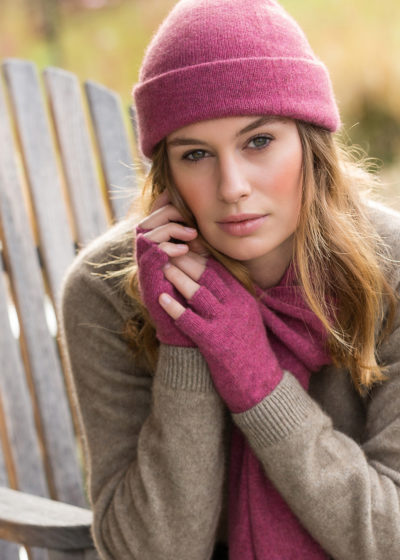 possum merino fingerless gloves and beanie rosay - ecowool