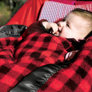 swanndri baby blanket red black - ecowool