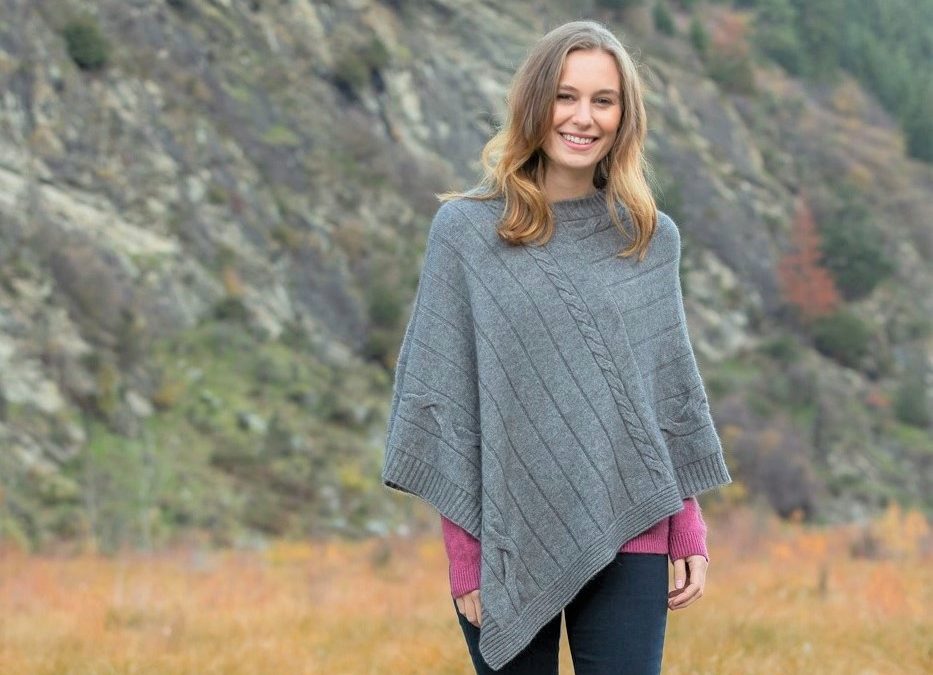 6 WAYS TO STYLE A PONCHO