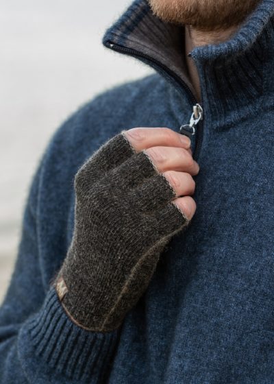 possum merino polyprop fingerless glove black marl - ecowool