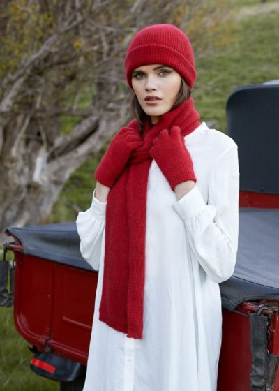 possum merino fine rib scarf red - ecowool