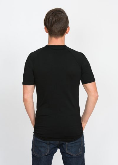 merino-thermal-short-sleeve-vee-black